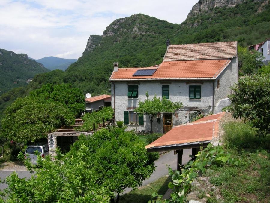 Agriturismo I Lamoi 피날레리구레 외부 사진